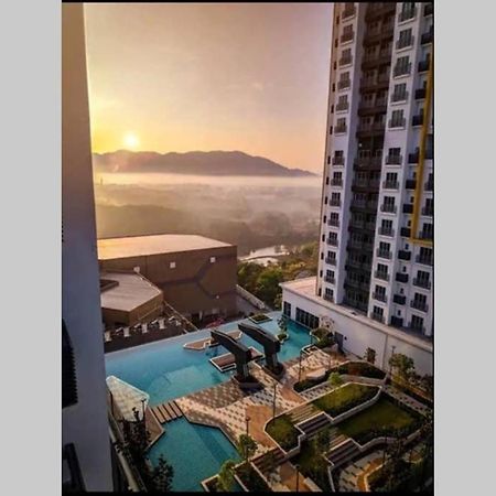 盛婷民宿a S&Thomez 2Bedrooms Mesamall Wifi Klia Usim Miu Inti Nu 닐라이 외부 사진