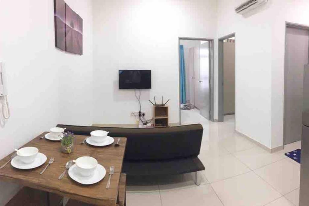 盛婷民宿a S&Thomez 2Bedrooms Mesamall Wifi Klia Usim Miu Inti Nu 닐라이 외부 사진