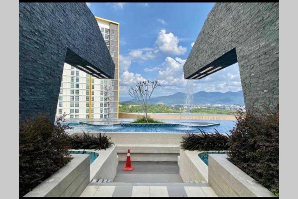盛婷民宿a S&Thomez 2Bedrooms Mesamall Wifi Klia Usim Miu Inti Nu 닐라이 외부 사진