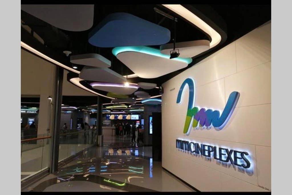 盛婷民宿a S&Thomez 2Bedrooms Mesamall Wifi Klia Usim Miu Inti Nu 닐라이 외부 사진